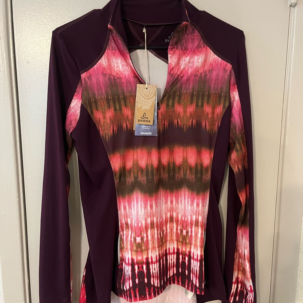 NWT prAna Sierra 1/4 Zip Athletic Pullover Top Black Plum Multicolor - Medium